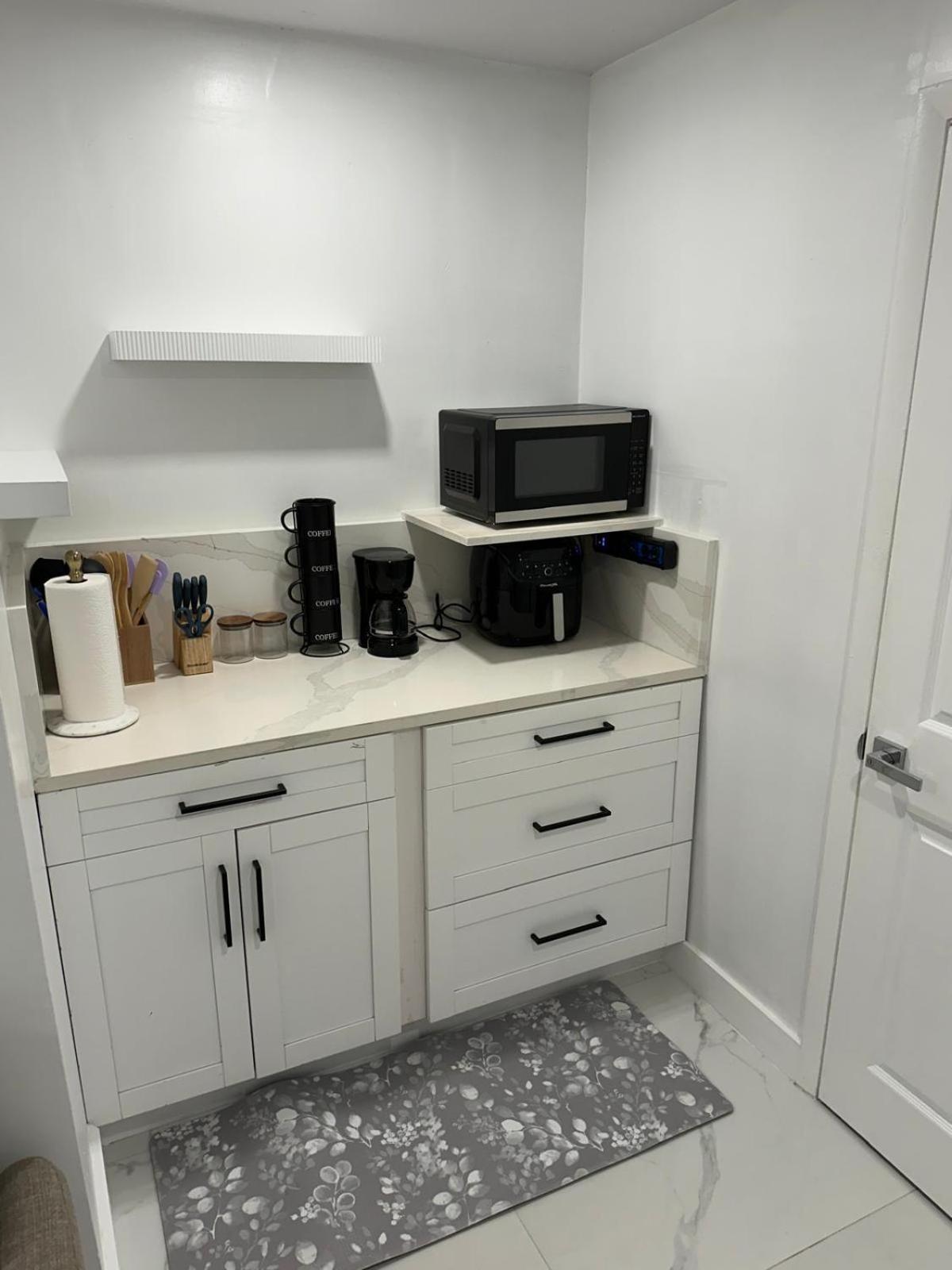 Adrien Guest Studio Miami Gardens Buitenkant foto